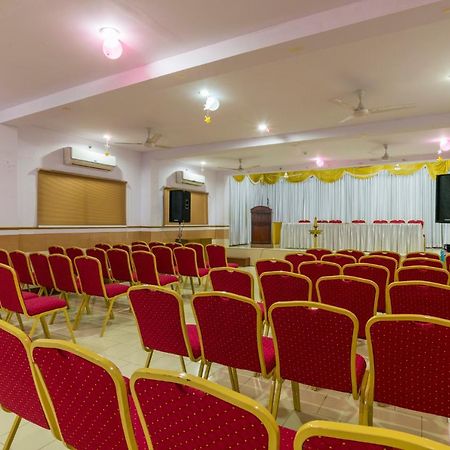 Sree Gokulam Residency Hotel Thrissur Exterior photo