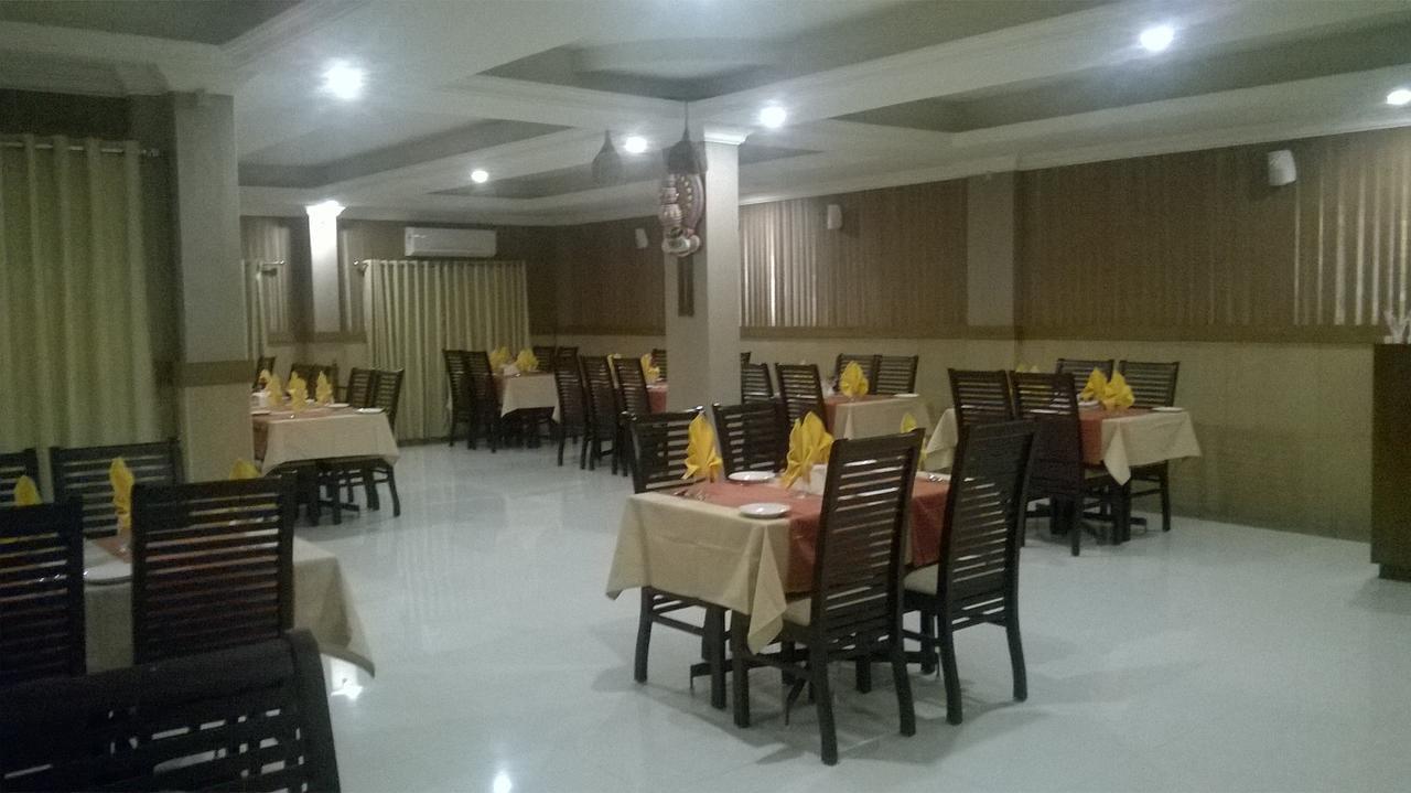 Sree Gokulam Residency Hotel Thrissur Exterior photo