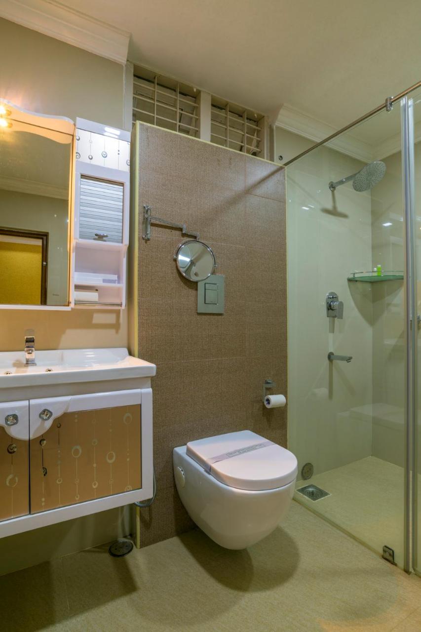 Sree Gokulam Residency Hotel Thrissur Exterior photo
